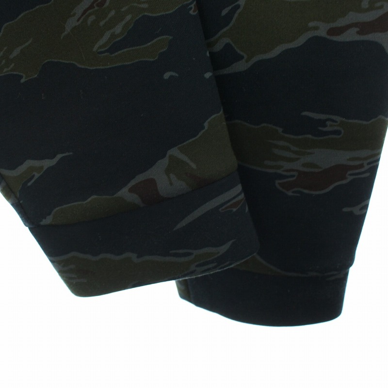 Nike　ナイキパンツ パッカブル　迷彩　カモ柄 XL 新品 NIKE ナイキ Dry-FIT カモ ショートパンツ カモフラ・迷彩