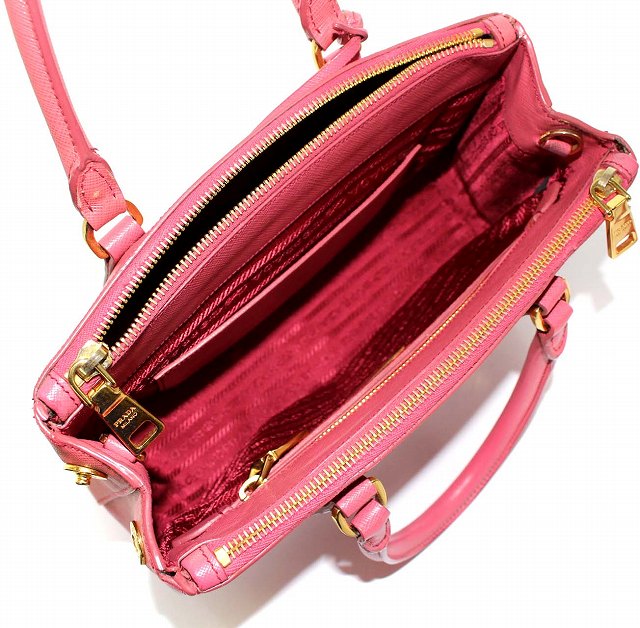 プラダ PRADA ガレリア サフィアーノレザー 三角プレート ハンドバッグ  