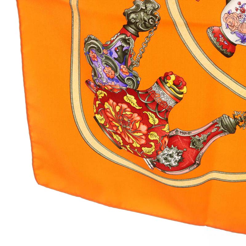 エルメス HERMES カレ90 Pourvu quon aitlivpesse スカーフ 香水柄