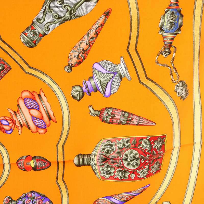 エルメス HERMES カレ90 Pourvu quon aitlivpesse スカーフ 香水柄