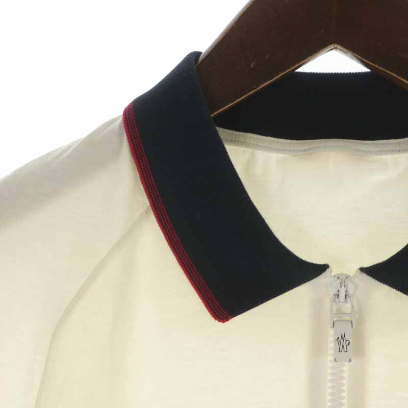 【美品】 モンクレール ポロシャツ Mサイズ ロゴワッペン　トリコロール MONCLER (モンクレール) ワンポイント ロゴワッペン