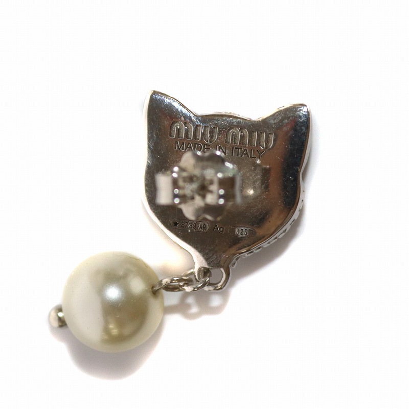 ミュウミュウ miumiu ピアス スタッド 猫モチーフ キャット 925 パール 