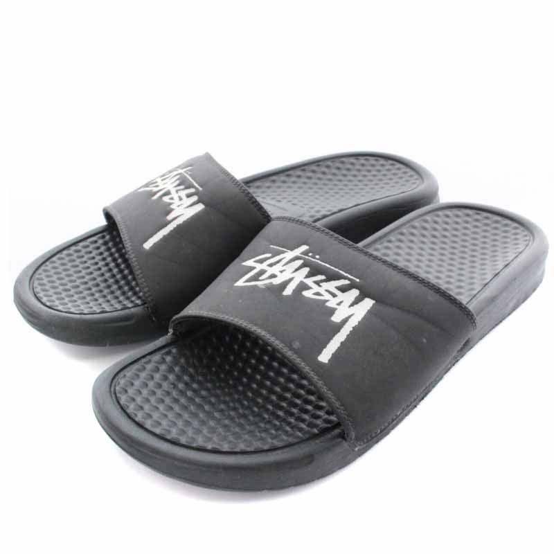 ナイキ NIKE × ステューシー STUSSY ベナッシ サンダル スリッパ ロゴ 