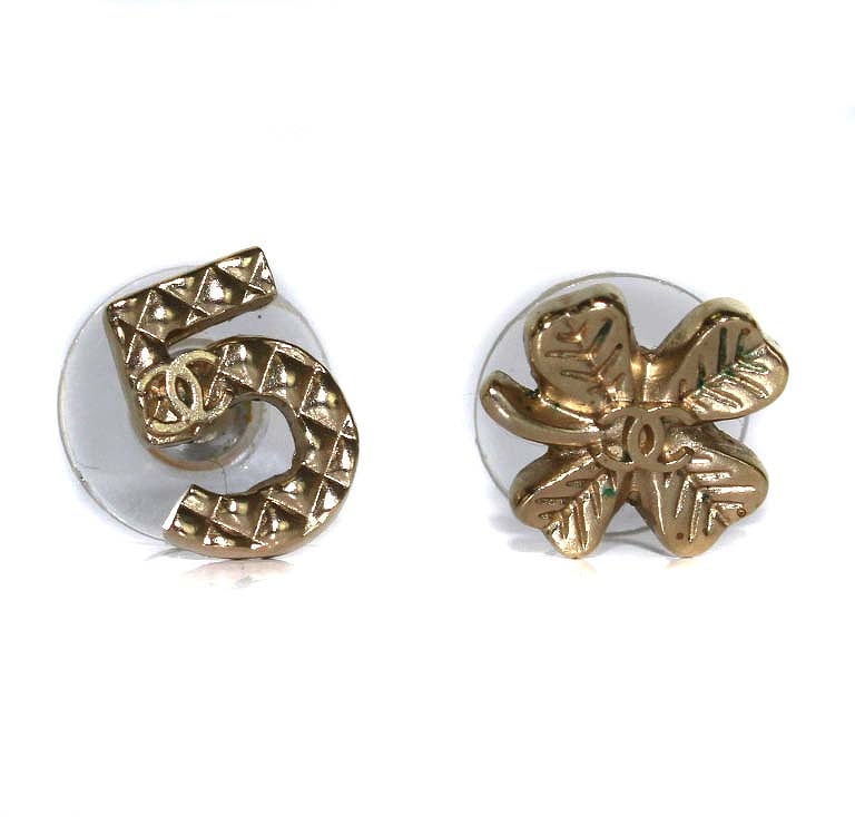 シャネル CHANEL D20C 20AW クローバー NO5 ココマーク ピアス 