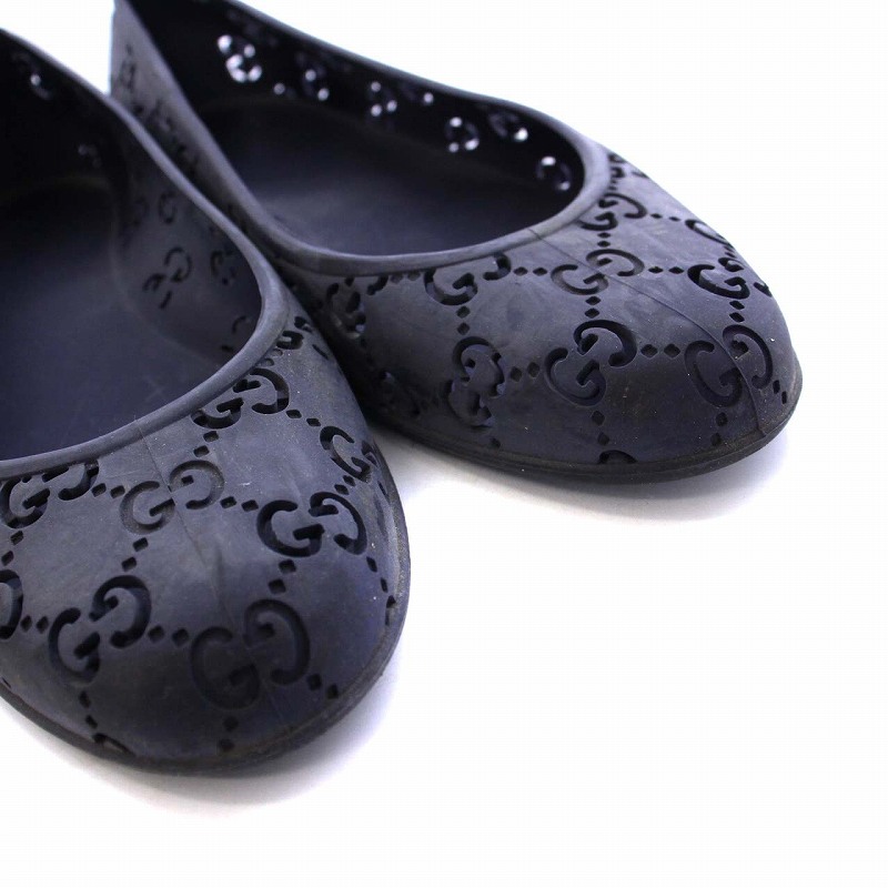 GUCCI GG柄フラットシューズ ラバー パンプス ネイビー 紺 グッチ GUCCI GG柄 パンプス フラットシューズ ラバー 36 23cm
