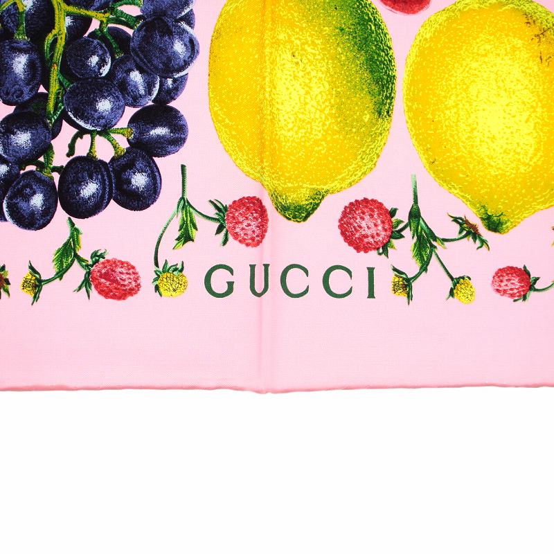 グッチ GUCCI スカーフ チーフ 大判 フルーツ柄 絹 シルク ピンク 赤 