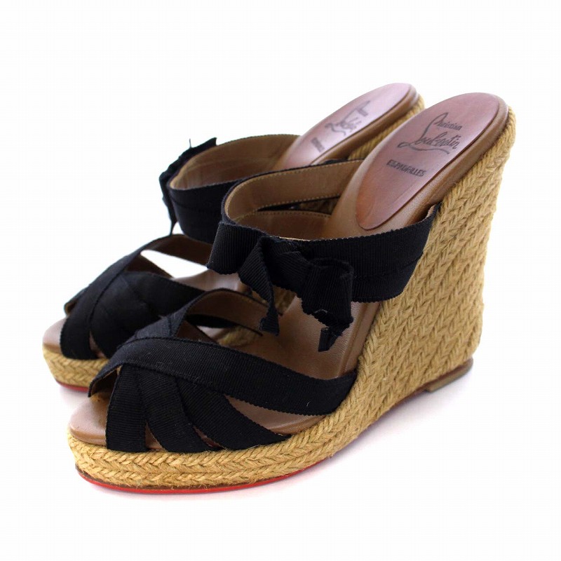 2910 クリスチャンルブタン ピラクロウ スタッズ ウェッジサンダル  