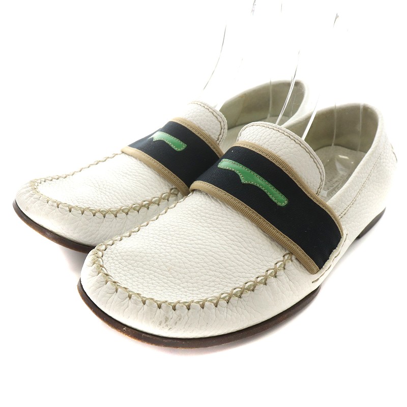 BOTTEGA VENETA ベージュローファー