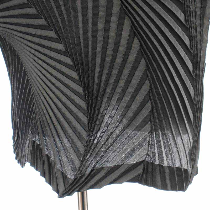 イッセイミヤケ ISSEY MIYAKE カットソー 3Dスチーム プリーツ 変形 