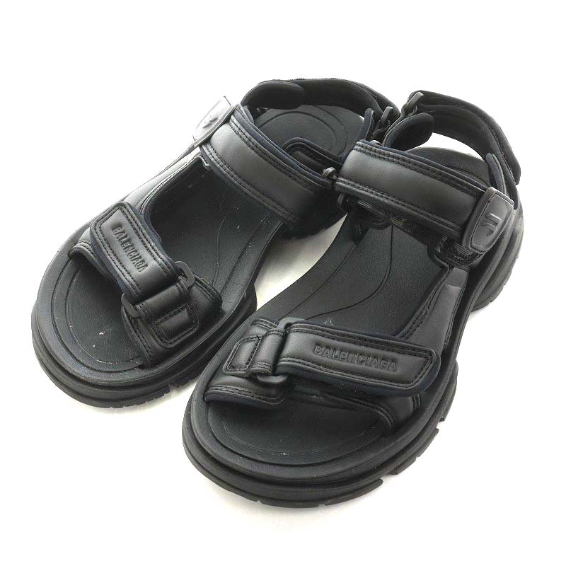 BALENCIAGA バレンシアガ Tourist Sandal ツーリスト サンダル バレンシアガ」の新作サンダルはテクニカル素材が今っぽい