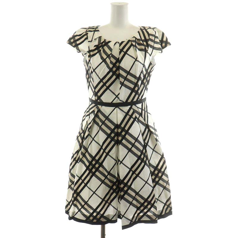 バーバリーブルーレーベル BURBERRY BLUE LABEL ワンピース ひざ丈  