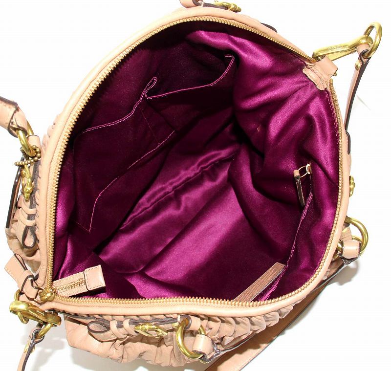 やと様 COACH ピンクのギャザードレザー2wayバッグ 【COACH】コーチ