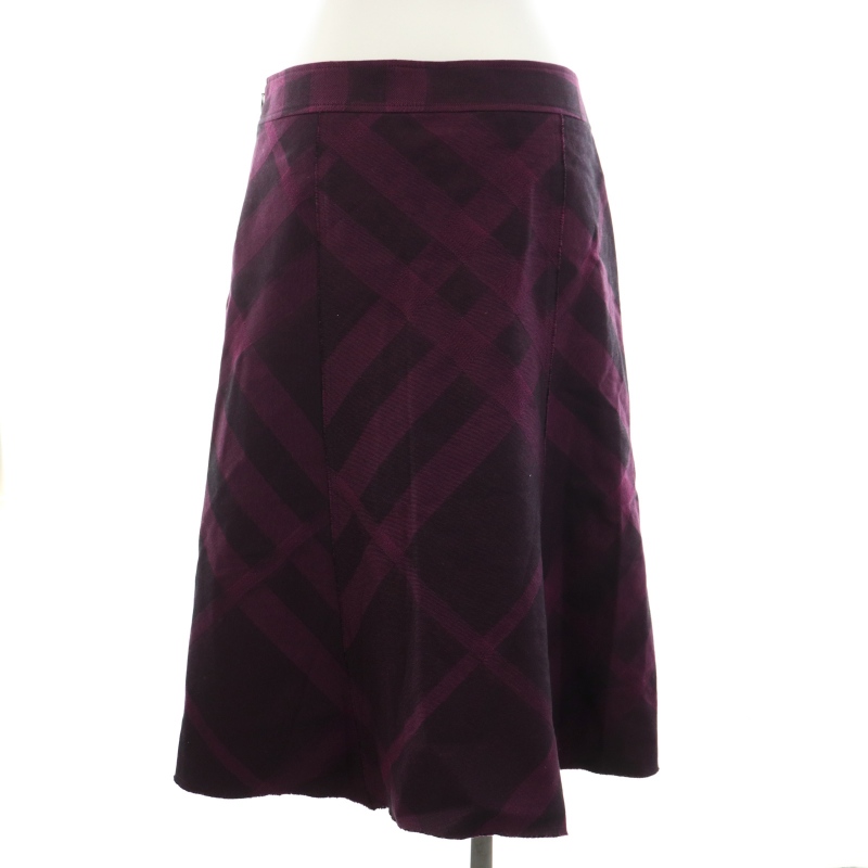 Burberry チェック柄 フレアスカート 160cm Burberry チェック柄 フレアスカート 160cm