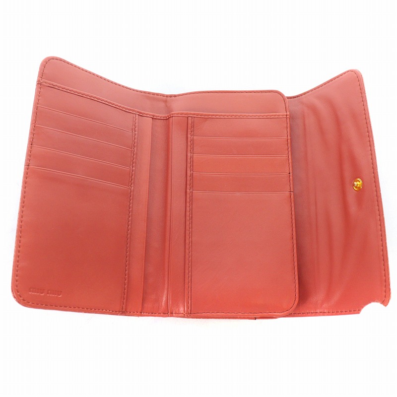 miu miu ミュウミュウ クロコ がま口2つ折り財布（MIUMIU 熱かっ  