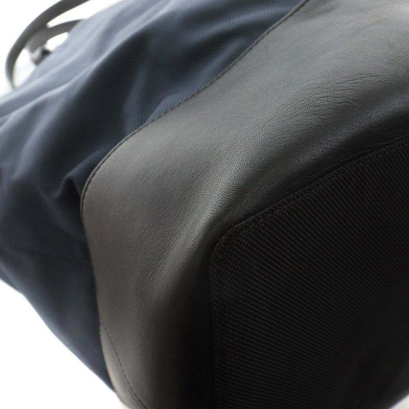 TUMI SOPHNET レザーコンビトートバッグ ポーチ付き ネイビー TUMI SOPHNET レザーコンビトートバッグ ポーチ付き ネイビー