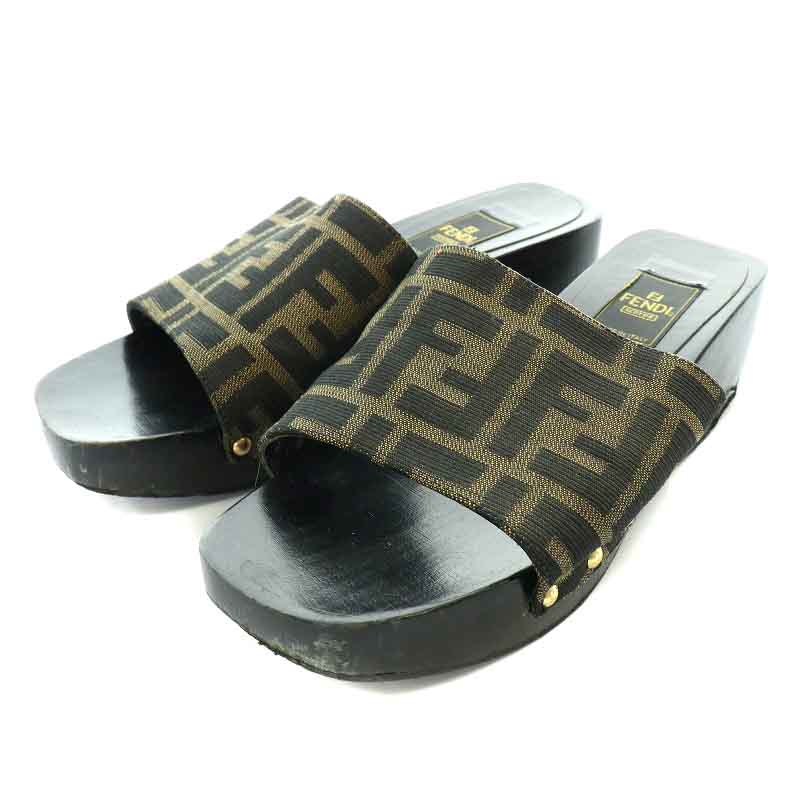 フェンディ FENDI ミュール サンダル ズッカ柄 オープントゥ スクエア 