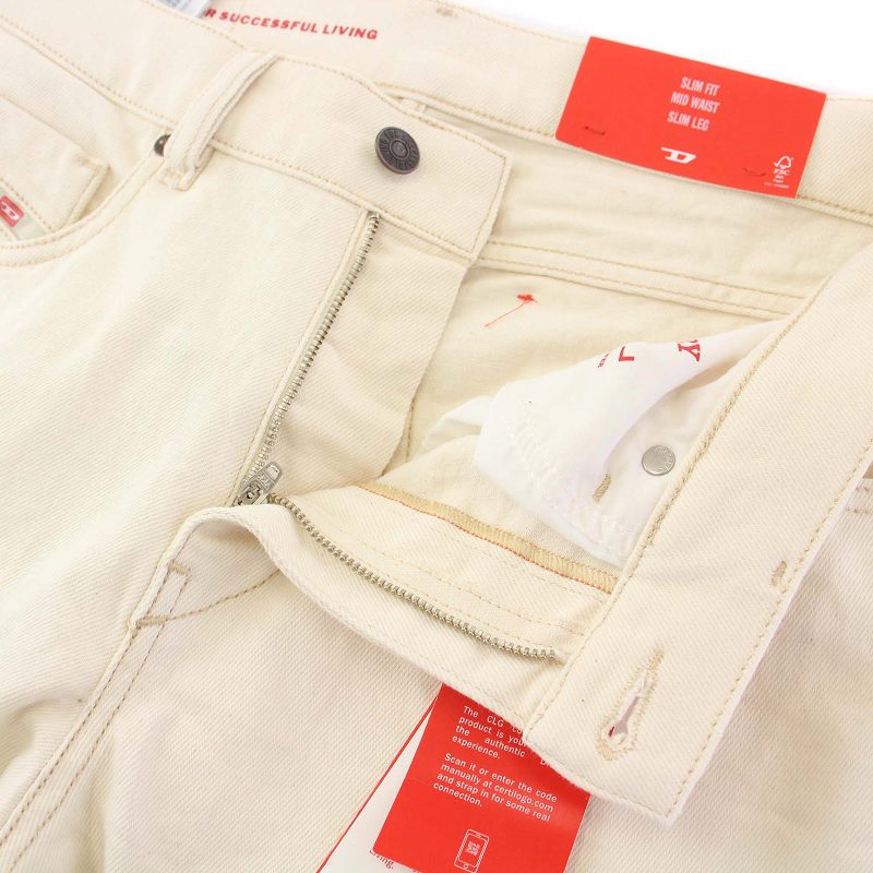 未使用品 ディーゼル DIESEL タグ付き 2019 D-STRUKT Slim Fit デニム 