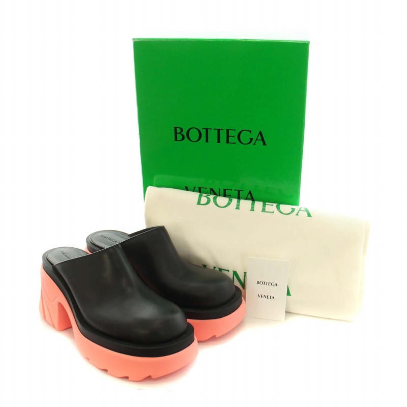 ボッテガヴェネタ BOTTEGA VENETA フラッシュレザーミュール