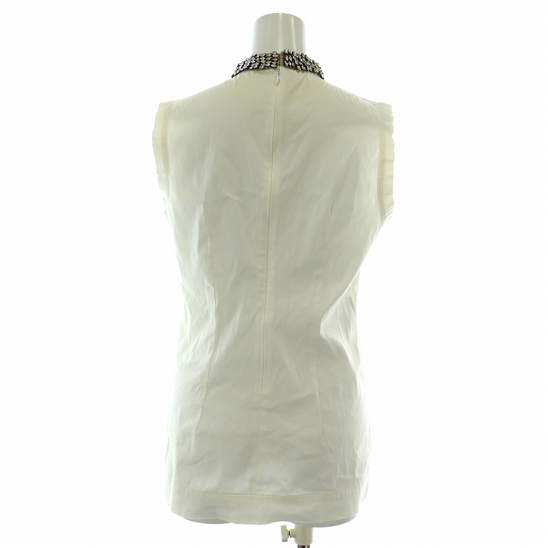 PRADA ベージュ ノースリーブベスト PRADAのダウンベスト検索