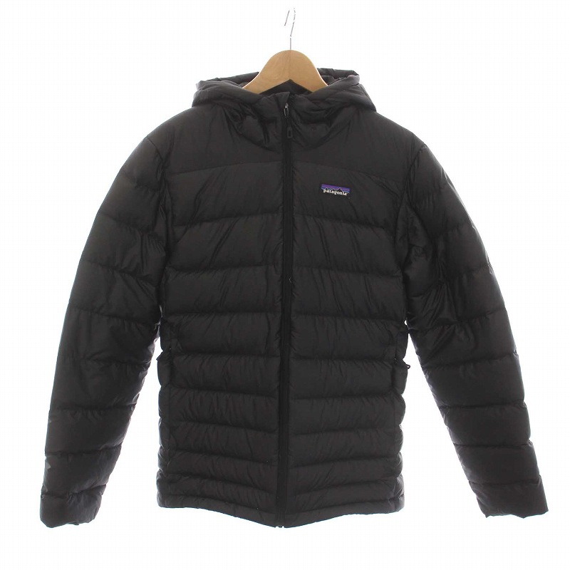 Patagonia フード付きダウンジャケット ブラック とと様専用patagonia フード付きダウンジャケット M 黒
