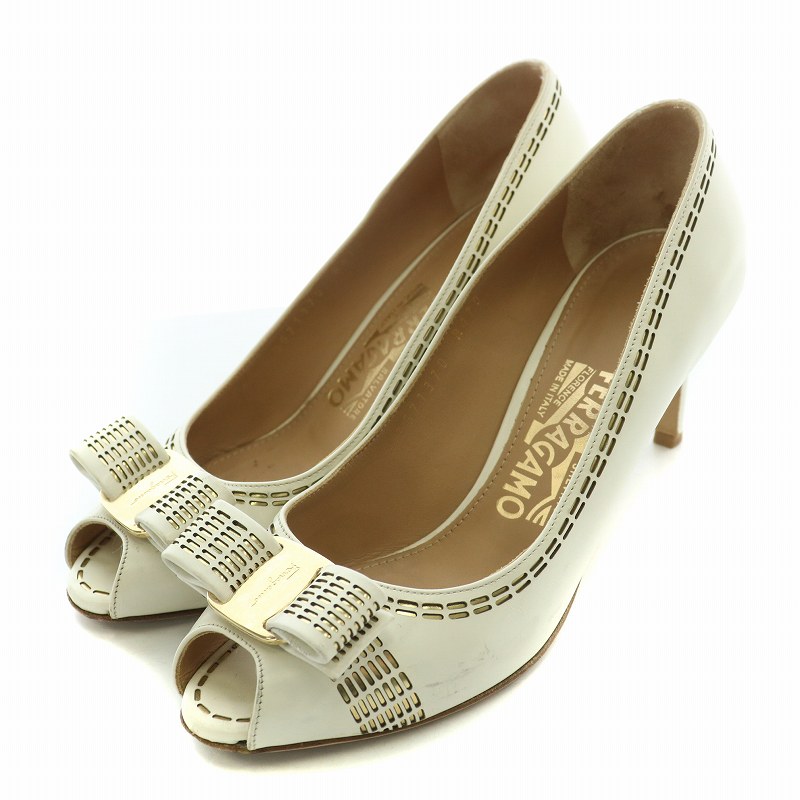 【美品】サルヴァトーレフェラガモ　ヴァラリボン　レザー　パンプス　サンダル 美品 SalvatoreFerragamo サルヴァトーレフェラガモ VIVA ヴァラ