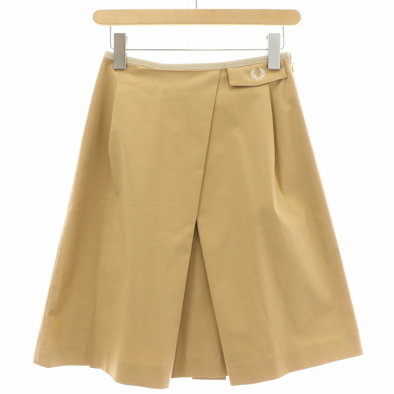 未使用品 フレッドペリー FRED PERRY フレアスカート タック ひざ丈
