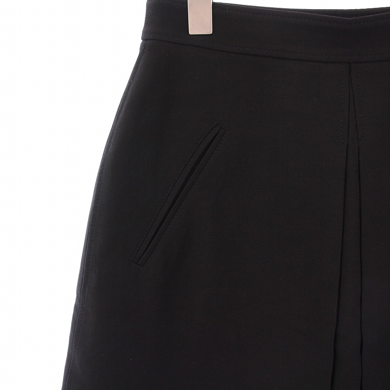 ヴァレンティノ ヴァレンチノ VALENTINO フレアスカート タック ひざ丈  