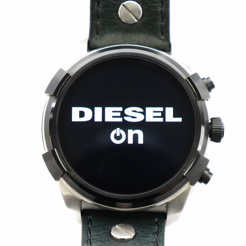 DIESEl ディーゼル タッチスクリーン スマートウォッチ DIESELから初のタッチスクリーンスマートウォッチが登場。9月25日発売