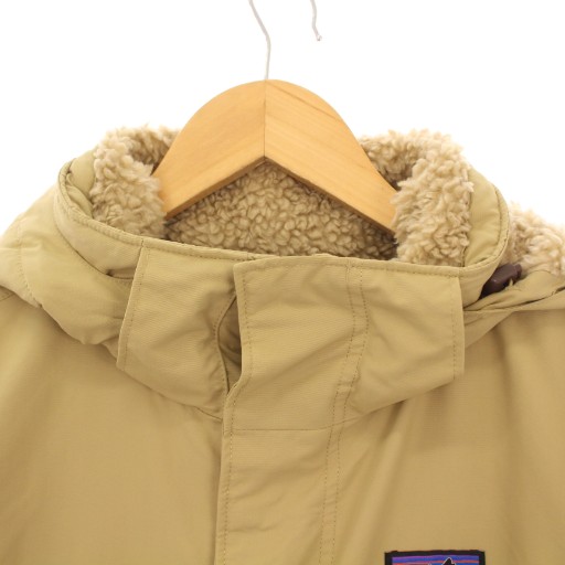 Patagonia フード付きダウンジャケット ベージュ patagonia フード付きダウンジャケット Lサイズ ベージュ