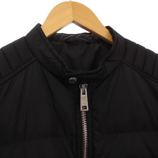 大幅値下げ！PRADA 黒 ベンチコート　スポーツダウン PRADA プラダ ロゴ ベルト フード ロング ダウン 29O364 黒