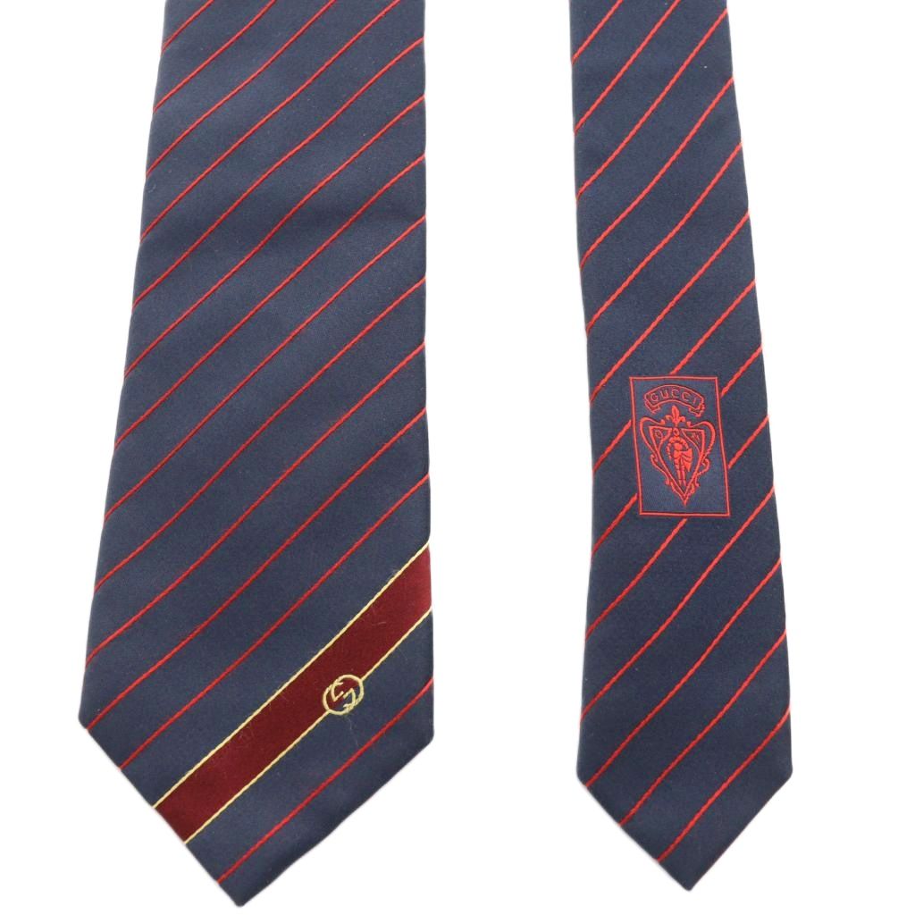 美品 GUCCI グッチ シルク 100％ ネイビー 紺 柄ストライプ ネクタイ GUCCI グッチ ネクタイ ビー ハチ ストライプ柄 シルク イタリア製 7cm