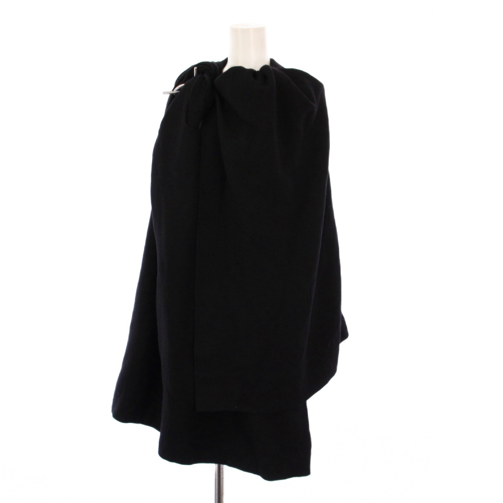 イッセイミヤケ ISSEY MIYAKE 24AW Entwine ケープ アウター 変形 プル
