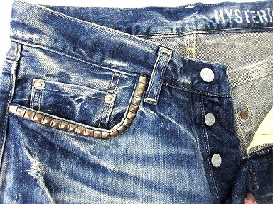 HYSTERIC GLAMOUR セルビッチ　ダメージ加工デニム　ジーンズ　赤耳 ヒステリックグラマー HYSTERIC GLAMOUR デニムパンツ ダメージ