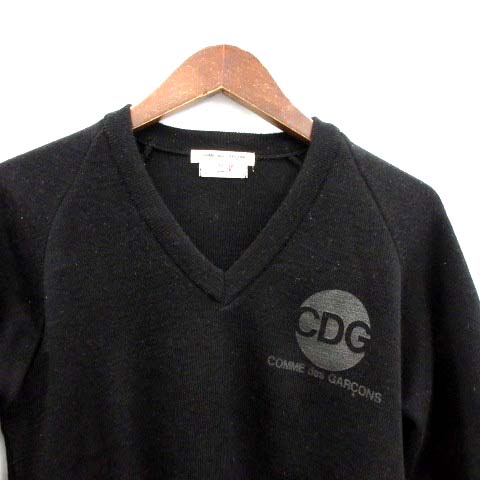 コムデギャルソン刺繍入り黒Vネック長袖ニット コムデギャルソン刺繍入り黒Vネック長袖ニット