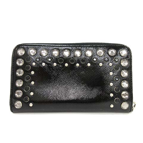 プラダ PRADA 長財布 ラウンドファスナー エナメル スタッズ 黒