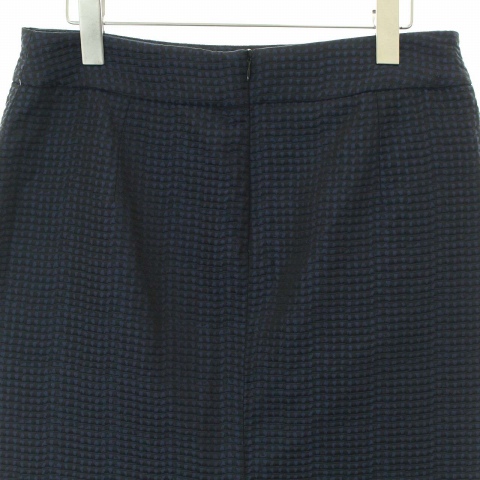 ARMANI COLLEZIONI レース模様タイトドレス 極美品 SALE ‼️ ARMANI COLLEZIONI ライトグレー ドレス38 - メルカリ