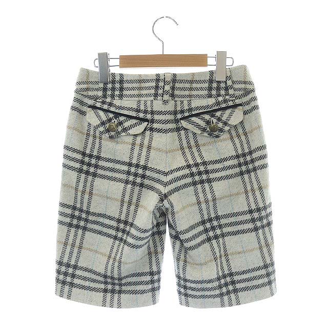 美品☆バーバリーブルーレーベルのショートパンツ☆ホワイト☆サイズ36  