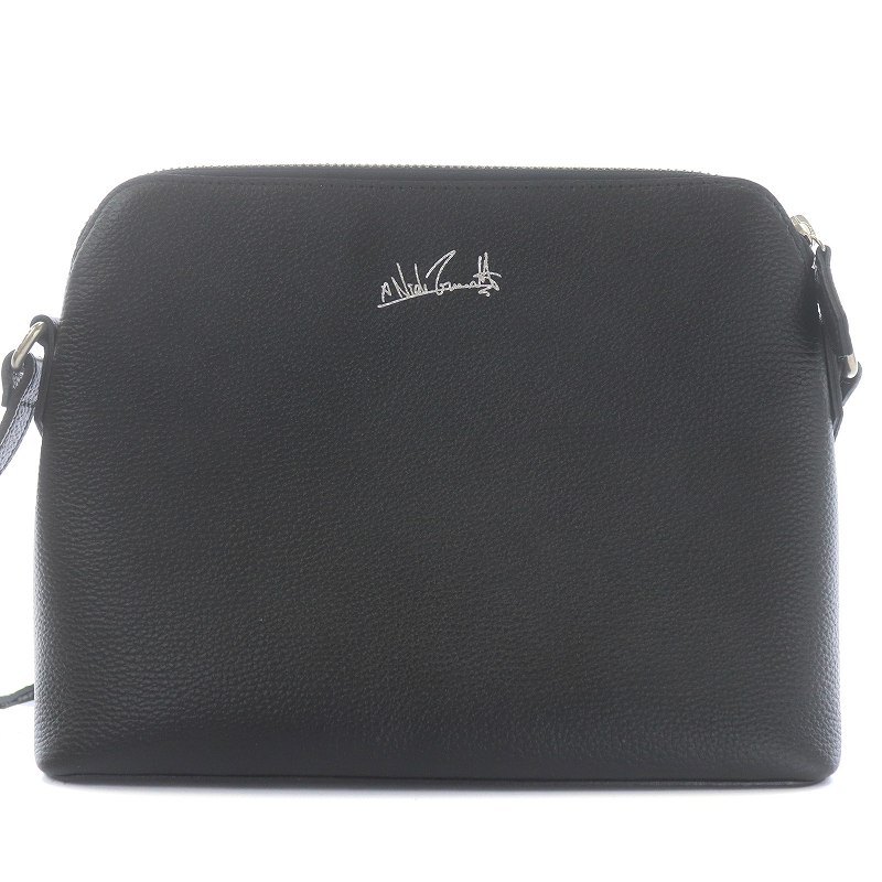 サマンサタバサ Samantha Thavasa ニコラ フォルミケッティ NICOLA  