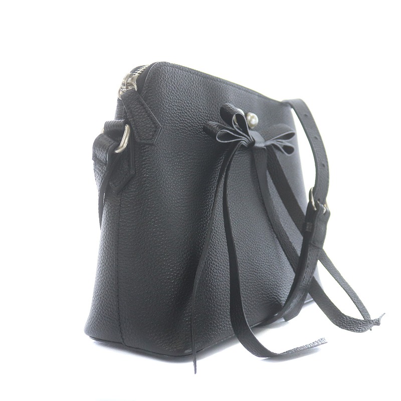 サマンサタバサ Samantha Thavasa ニコラ フォルミケッティ NICOLA  