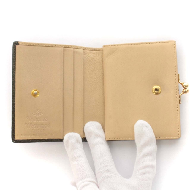 ヴィヴィアンウエストウッド Vivienne Westwood 財布 二つ折り オーブ