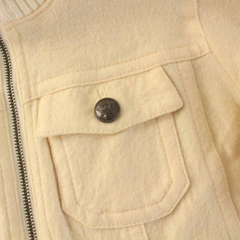 バーバリーブルーレーベル　ウールジャケット　クリーム色　38号 バーバリーブルーレーベルウールジャケットクリーム色38号