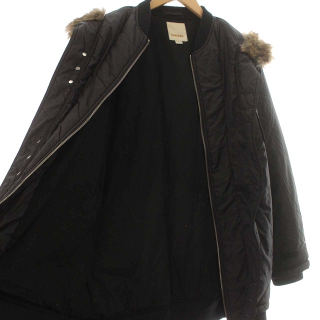 未使用　DIESEL 黒 ジャケット 中綿入りフードコート DIESEL】【アウター】ディーゼル『中綿ジャケット sizeXXS