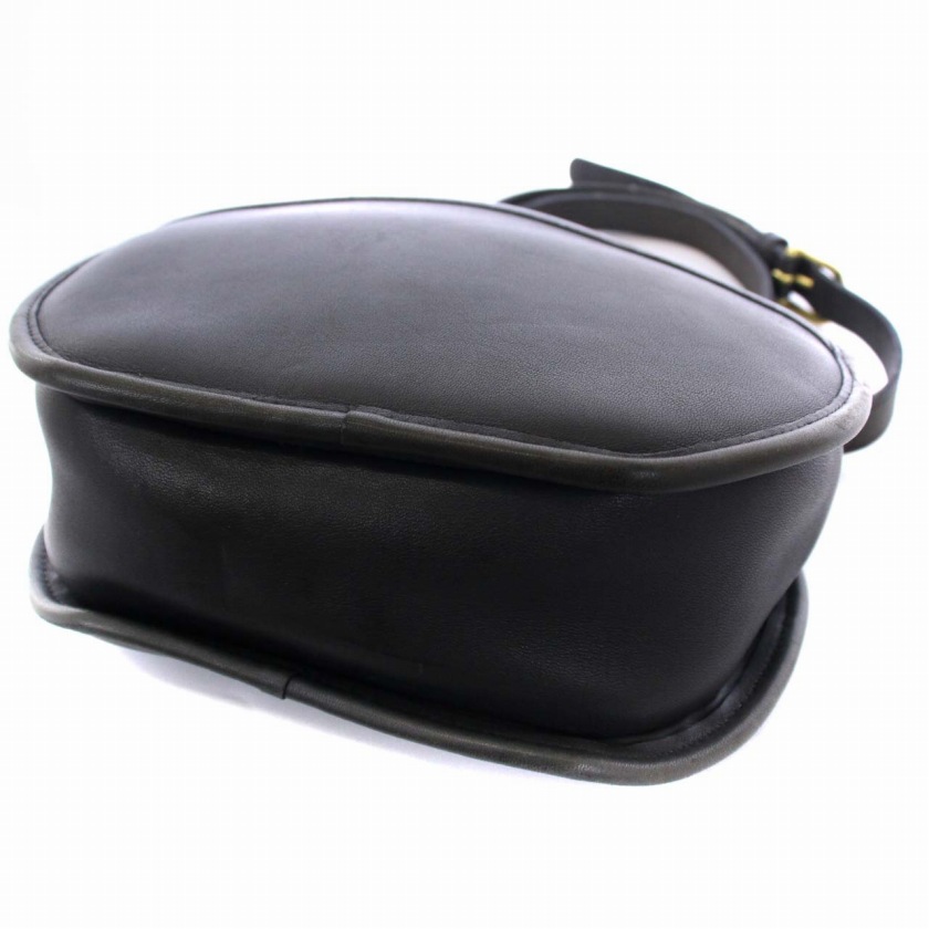 未使用　オールドコーチ　COACH ボディバッグ　ショルダーバッグ　ヴィンテージ レア!! 箱付き!! 未使用 オールドコーチ OLD COACH ショルダー