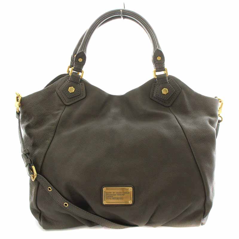 マークバイマークジェイコブス MARC by MARC JACOBS クラシック Q  