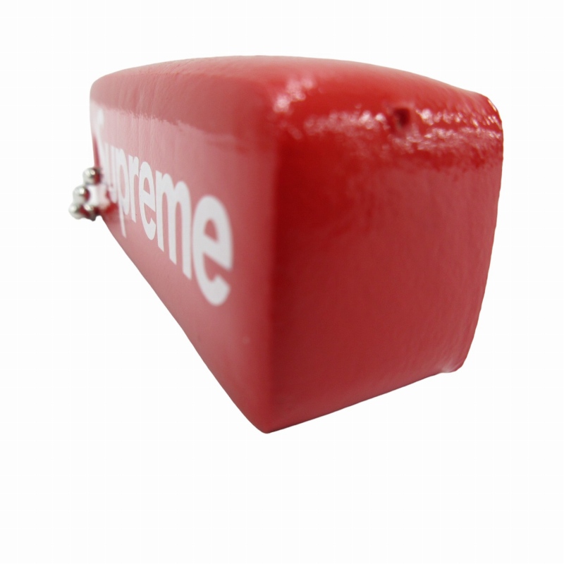 Supreme 赤 キーホルダー Supreme Level Keychain Red - FW18 - JP