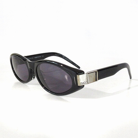 美品　GUCCI　グッチ　サングラス　GG2411　ブラックレンズ・フレーム 美品 GUCCI グッチ サングラス GG2411 ブラックレンズ・フレーム