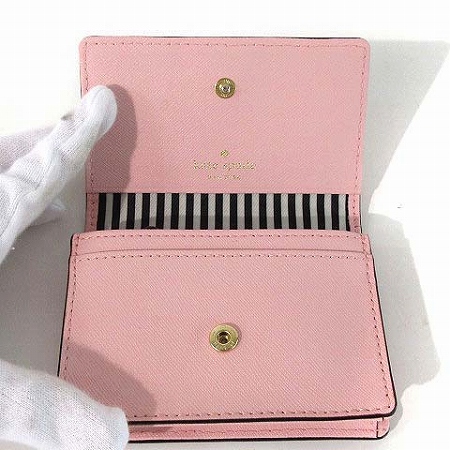 日本未発売 Kate Spade 財布+パスケース 致さ