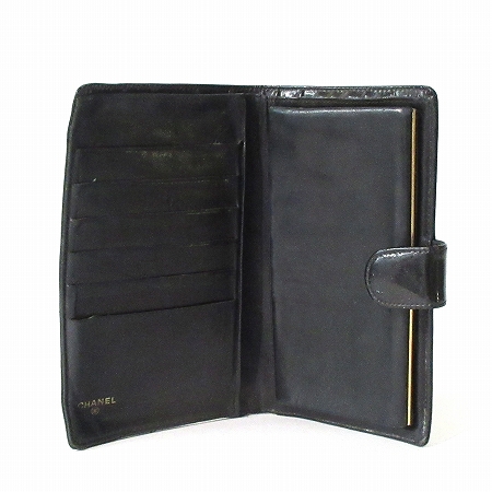 シャネル CHANEL エナメル 財布 二つ折り ココマーク パテント レザー