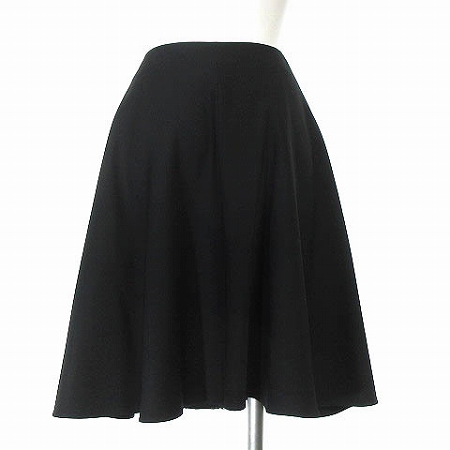 EMPORIO ARMANI ブラックフレアスカート EMPORIO ARMANI ブラックフレアスカート