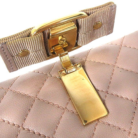 サルヴァトーレフェラガモ Salvatore Ferragamo 長財布 二つ折り